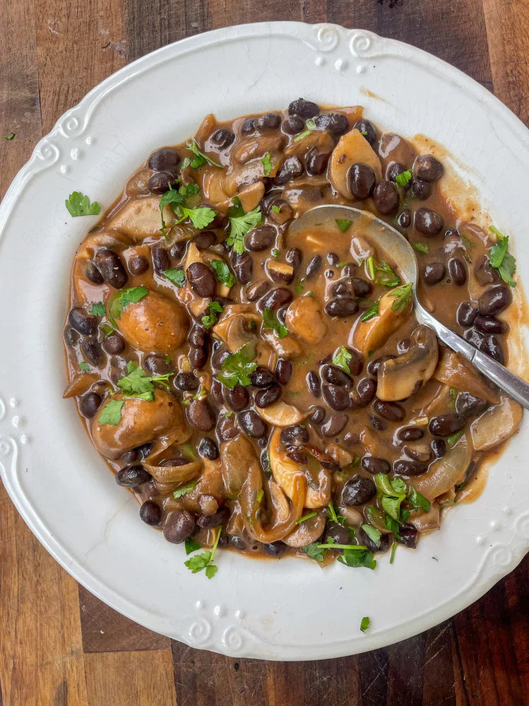 bean-recipe-black-bean-mushroom-stroganoff-boldbeanco   bean-recipe-black-bean-mushroom-stroganoff-boldbeanco