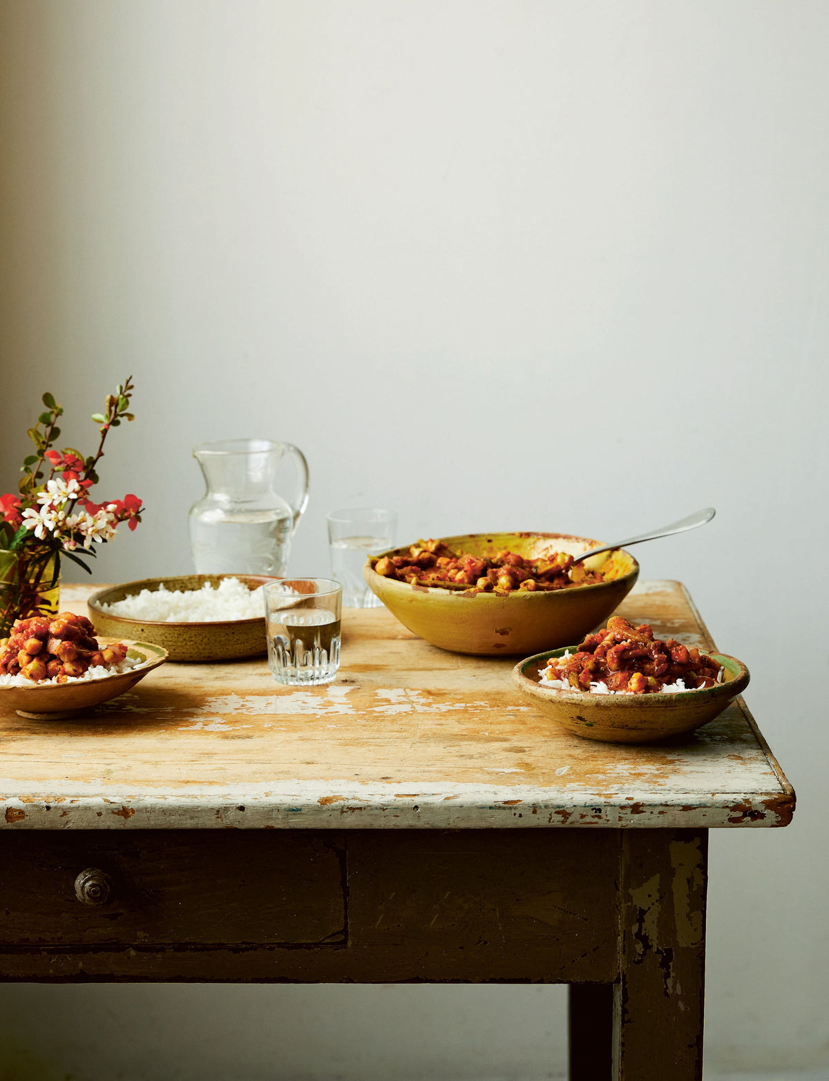  beans-recipe-okra-with-chickpeas-lemon-dried-mint-boldbeanco-ozlem-warren-sebze-queen chickpeas-bean-recipes-turkish-turkey 