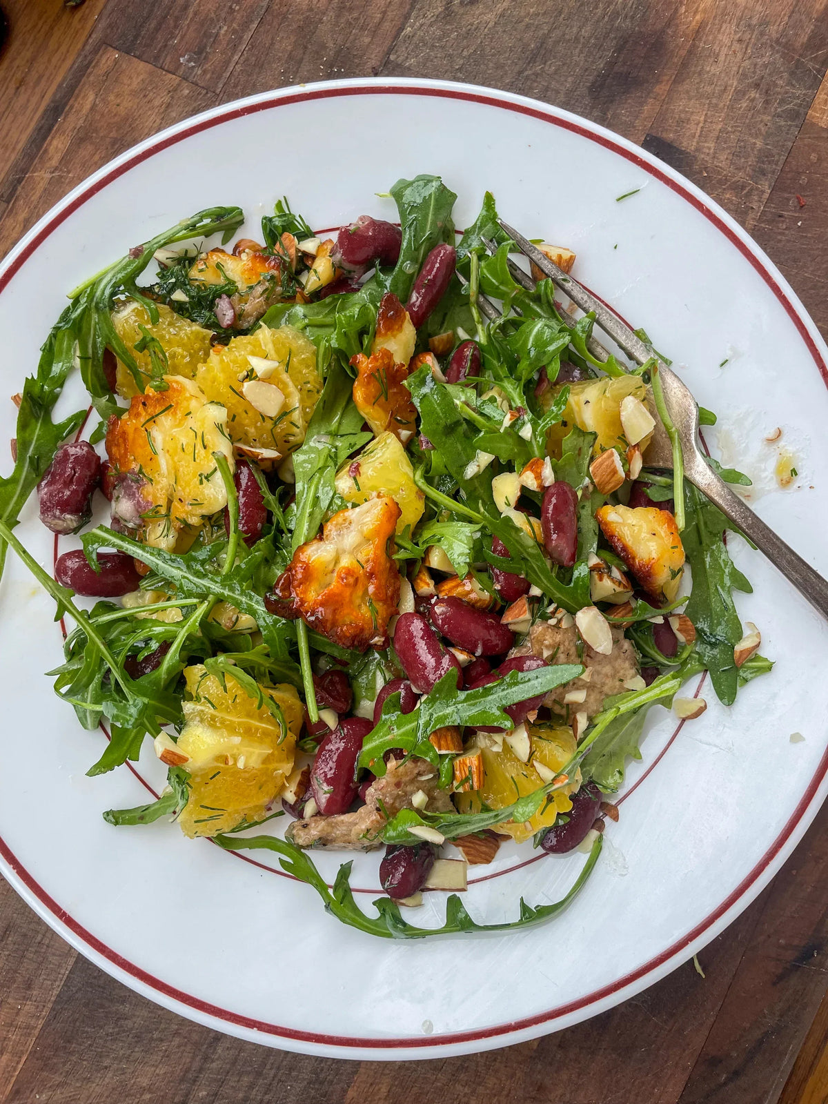 bean-recipe-halloumi-red-bean-nectarine-salad-with-pitta-chips-boldbeanco 