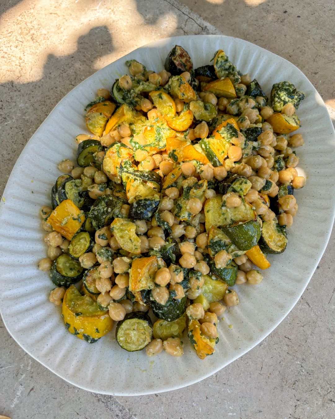 bean-recipe-pesto-courgettes-chickpeas-boldbeanco