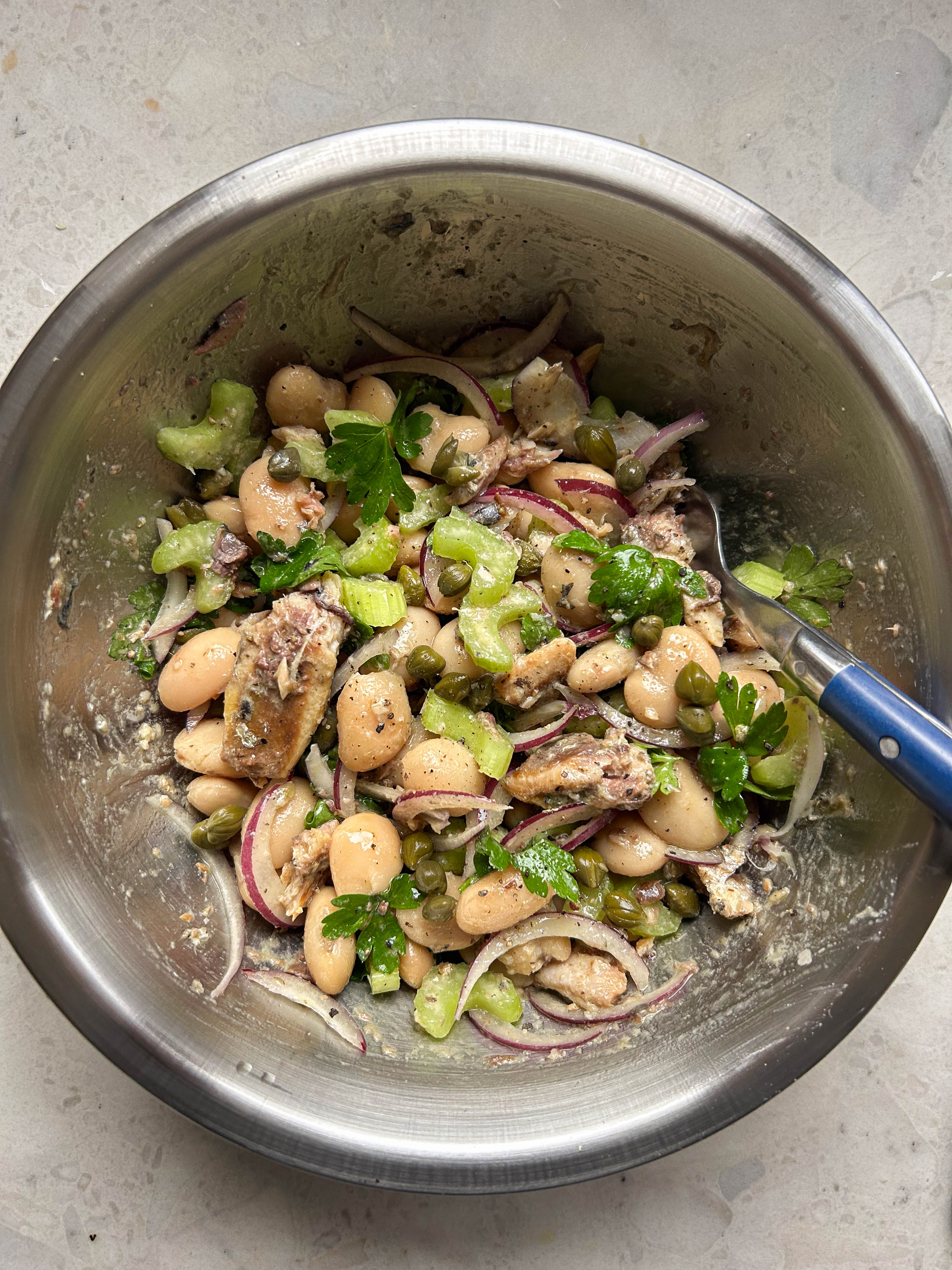 bean-recipe-speedy-sardine-butter-bean-salad-boldbeanco