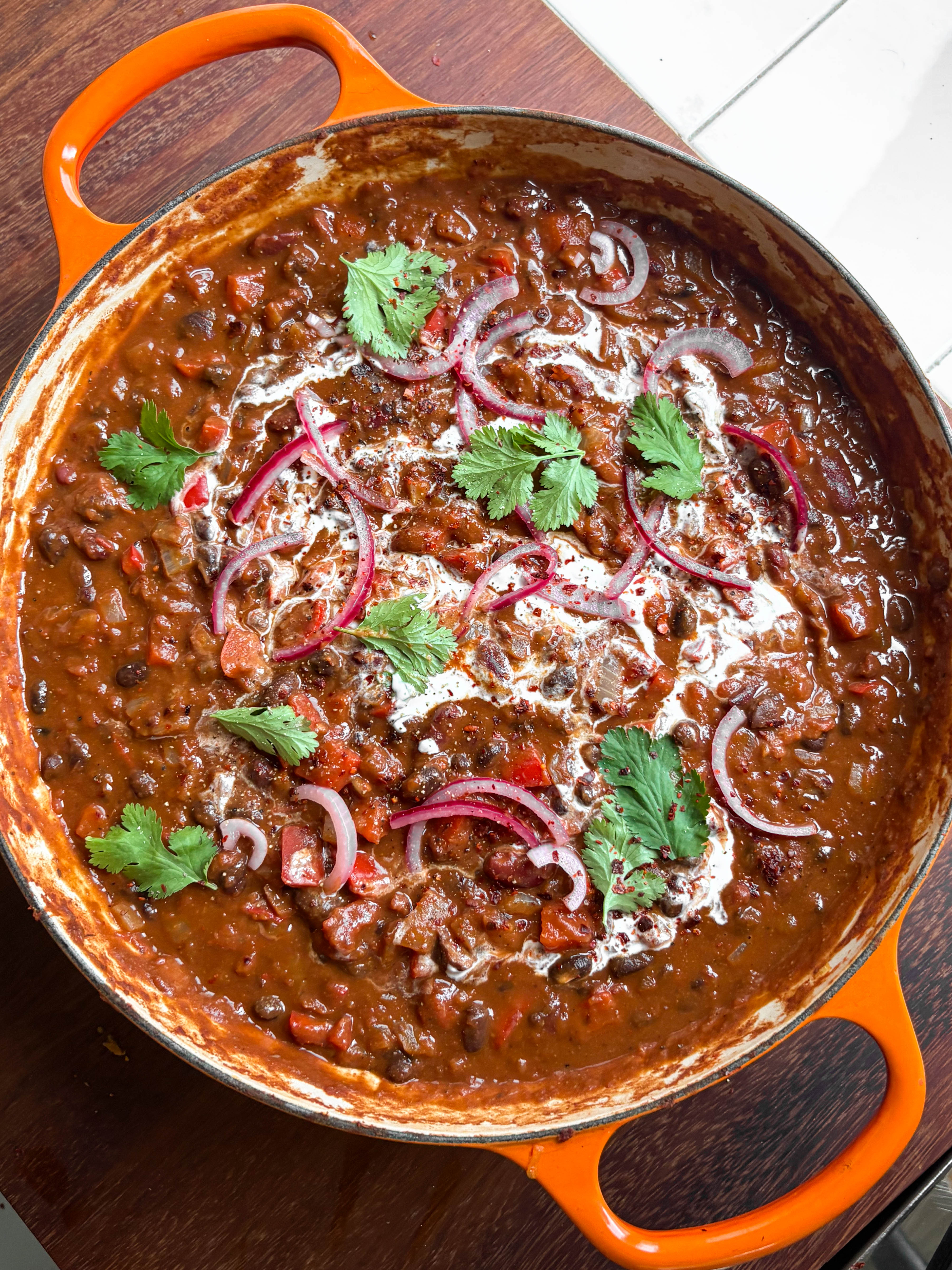 bean-recipe-the-ultimate-smoky-bean-chilli-boldbeanco