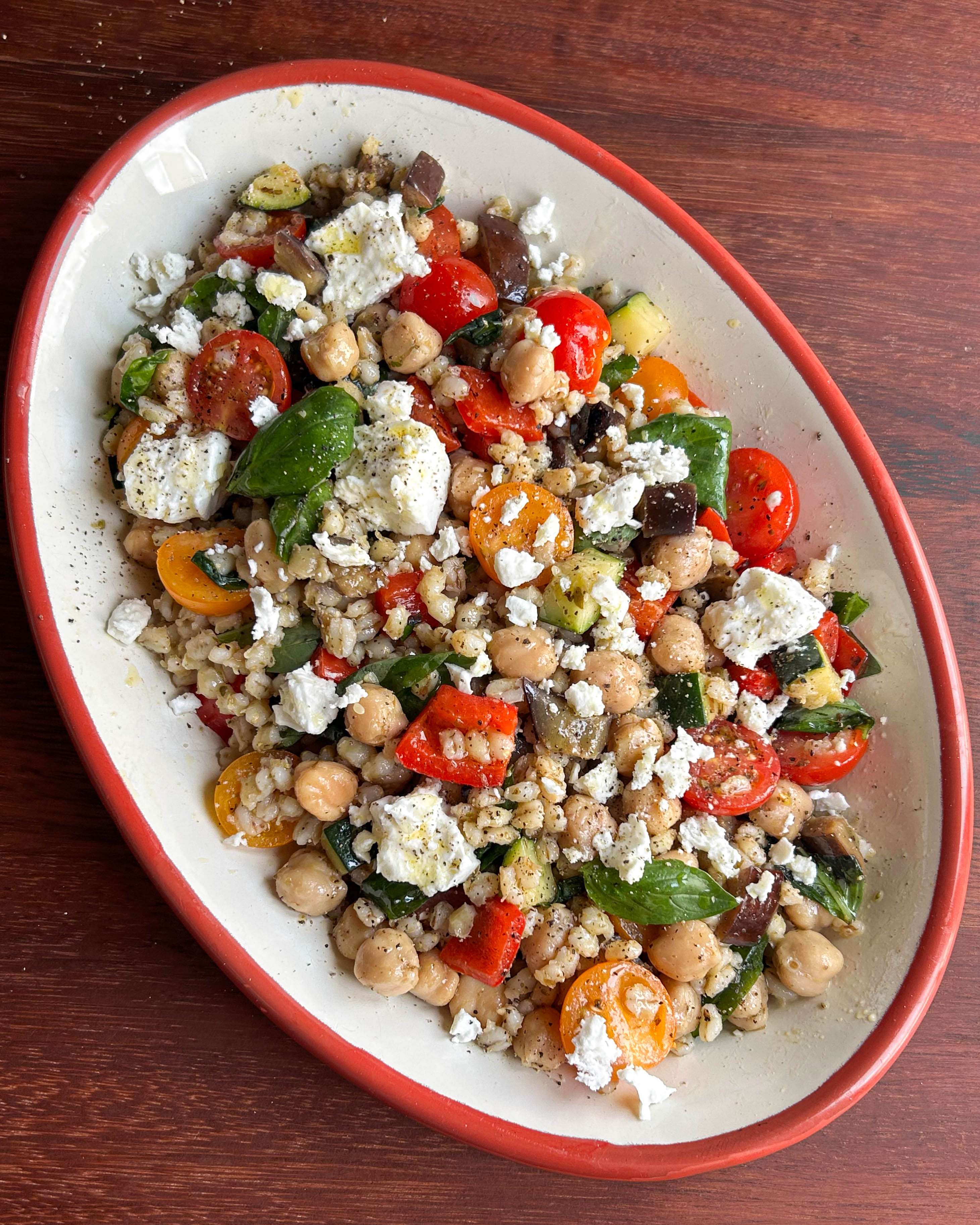 bean-recipe-farro-con-verdure-dell-orto-barley-with-chickpeas-vegetables-boldbeanco