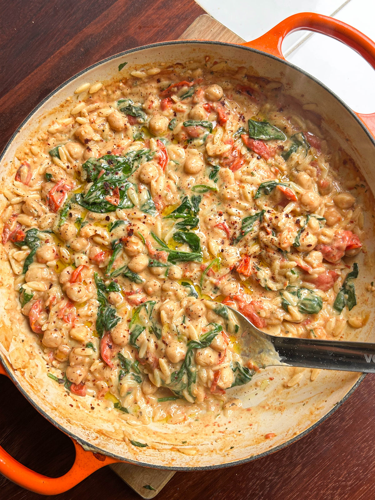  Creamy Garlic + Herb Chickpea Orzo Bake with Burst Tomatoes 