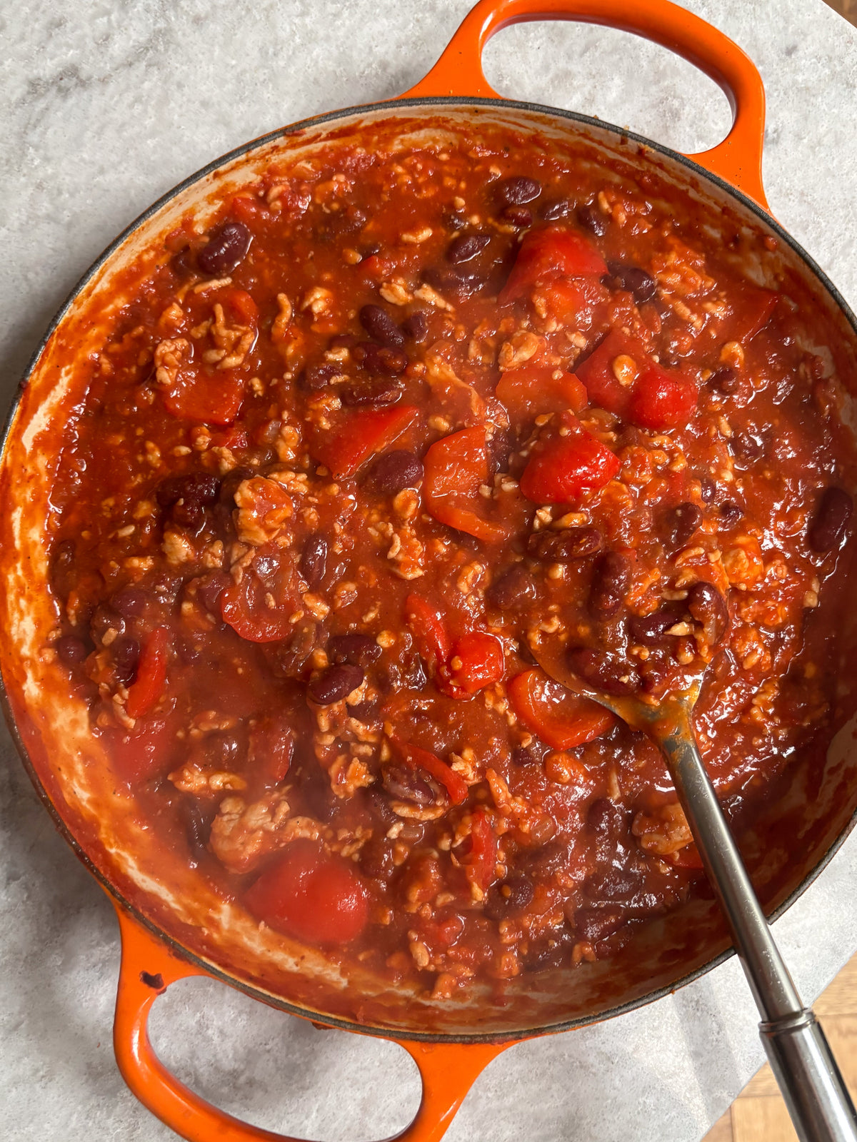  One-Pot Chipotle Chicken + Kidney Bean Chilli 