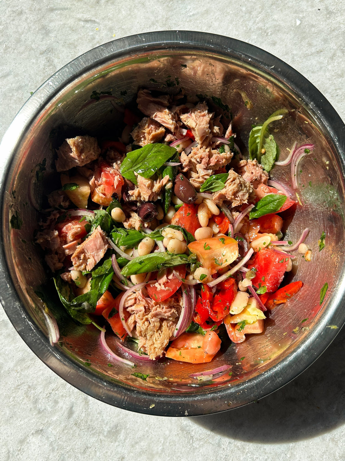  Roasted Pepper, White Beans + Tuna Salad 