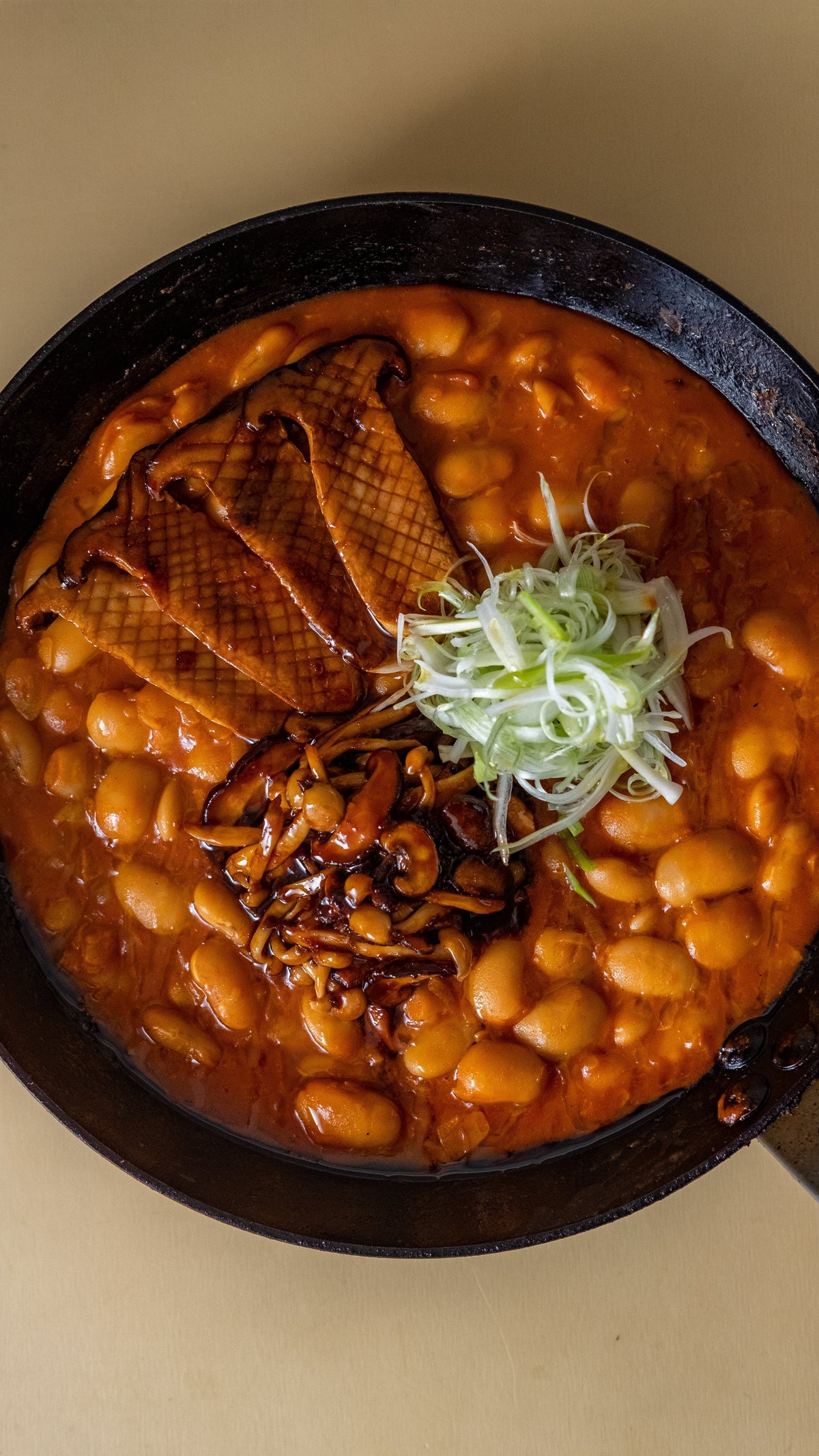 Gochujang Beans with Sticky Mushrooms 