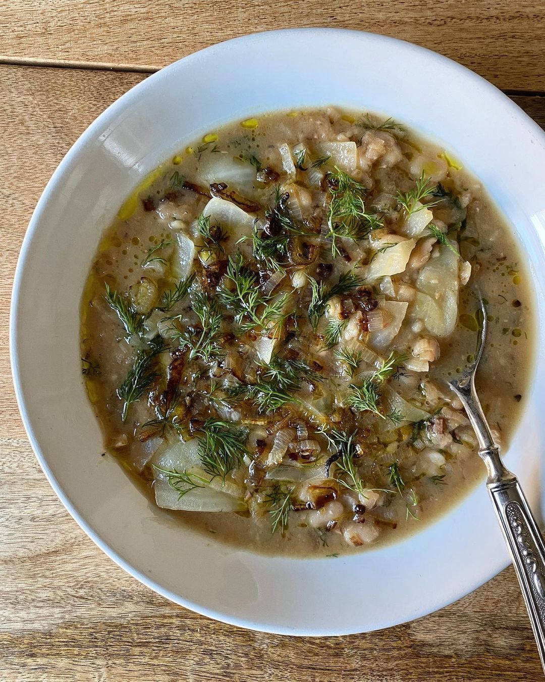  bean-recipe-dilly-bean-stew-with-cabbage-frizzled-onions-boldbeanco 