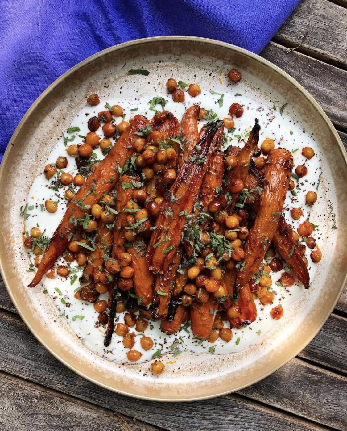 bean-recipe-honey-roasted-carrots-with-harissa-chickpeas-on-sumac-yoghurt-boldbeanco 