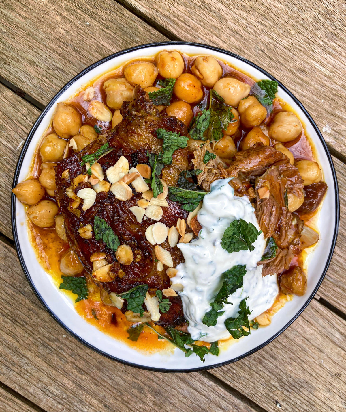  bean-recipe-moroccan-spiced-lamb-with-chickpeas-mint-yogurt-boldbeanco 