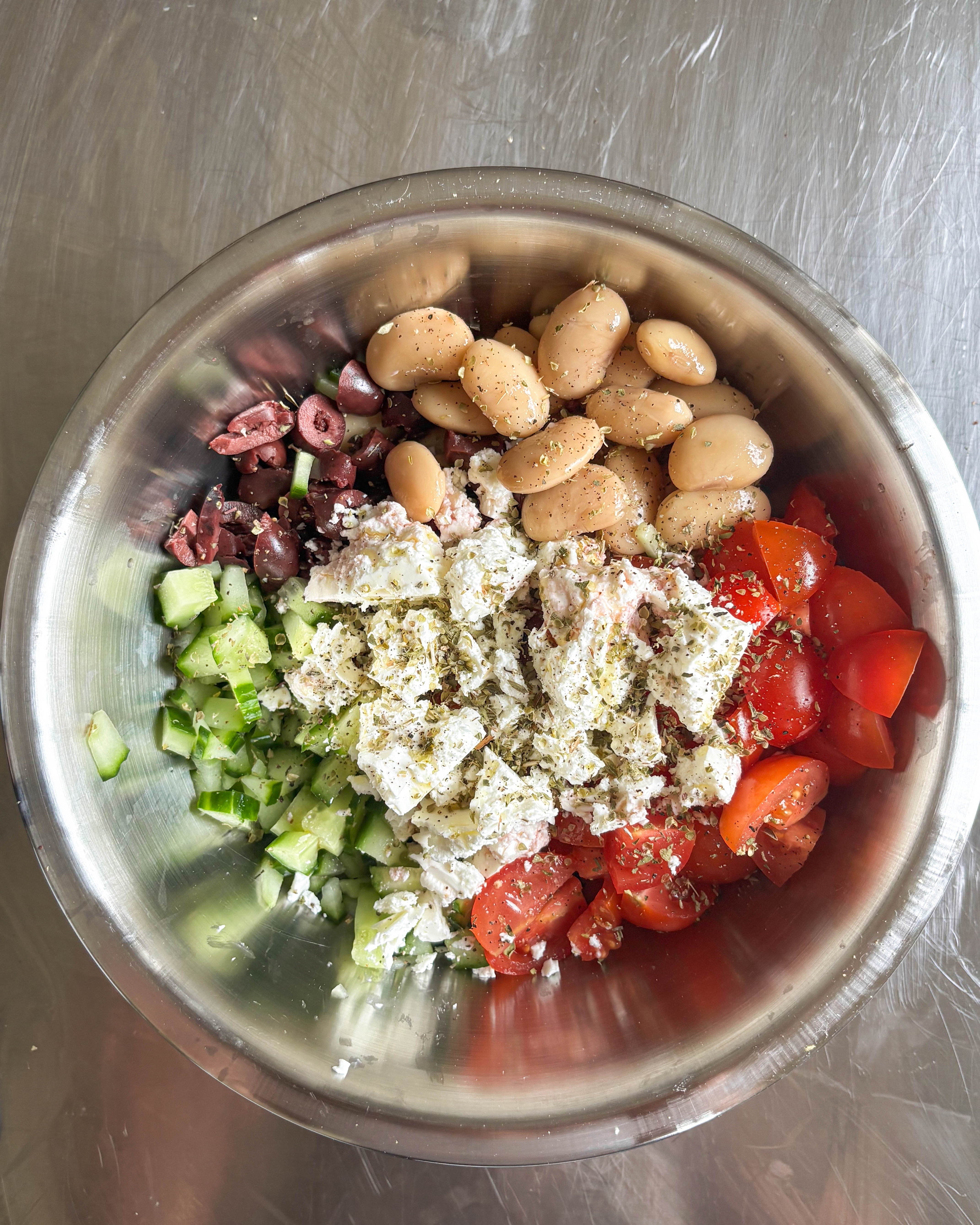 bean-recipe-greek-style-butter-bean-salad-filling-boldbeanco